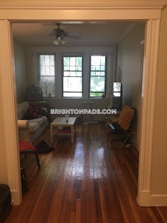 Boston, $2,600/mo