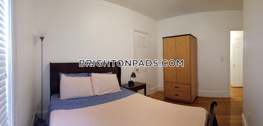 Boston - $2,900 /month