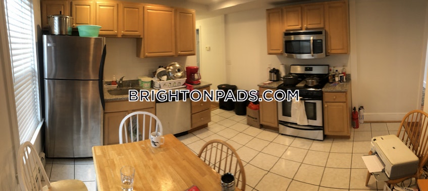 Boston - $2,900 /month