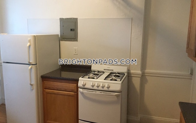 Boston - $2,550 /mo