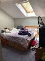 Boston - $4,000 /month