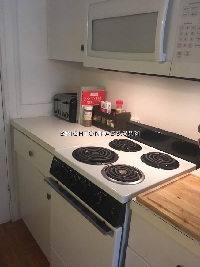 Boston - $1,850 /mo