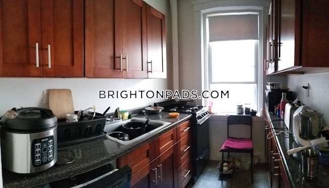 Boston - $2,275 /mo