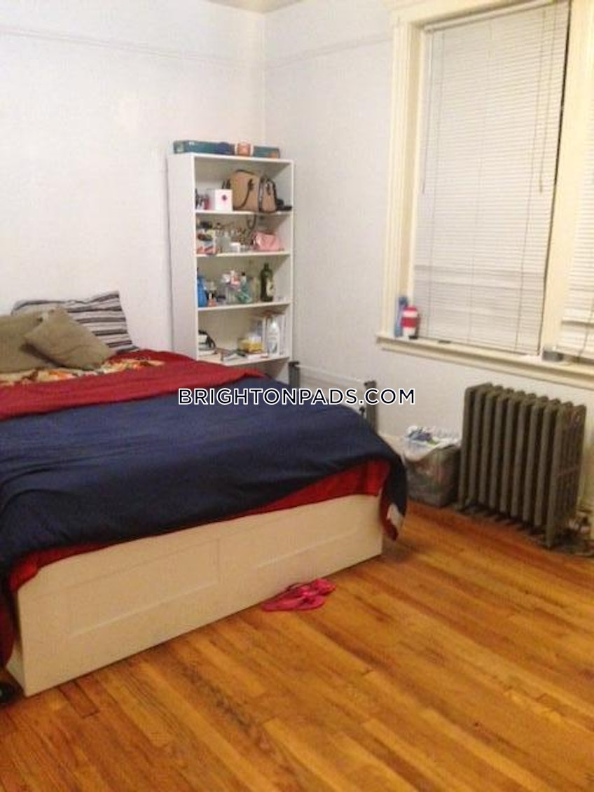 Boston - $1,890 /month