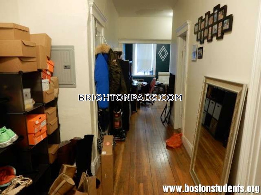 Boston - $2,025 /month