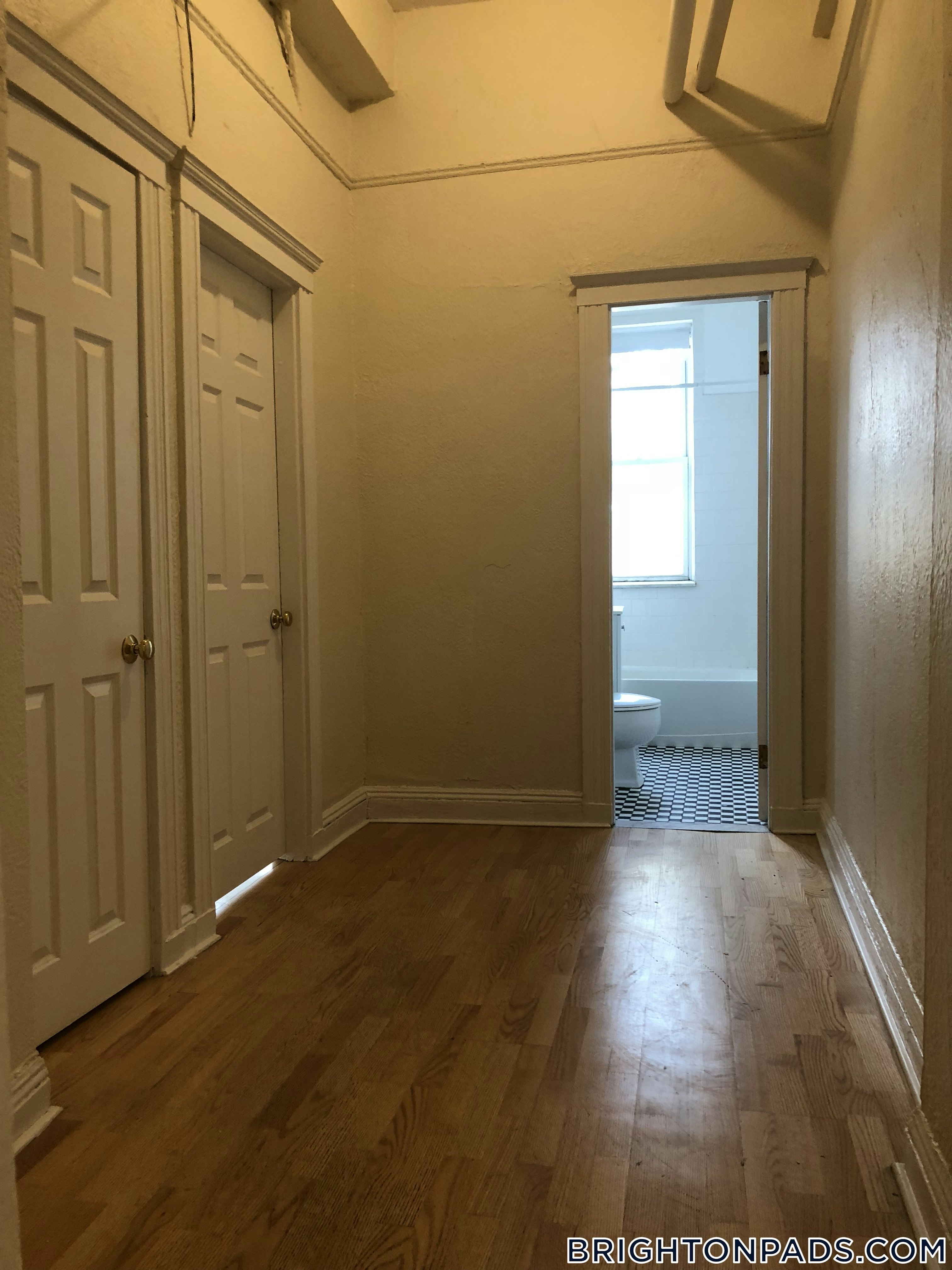 Boston - $2,895