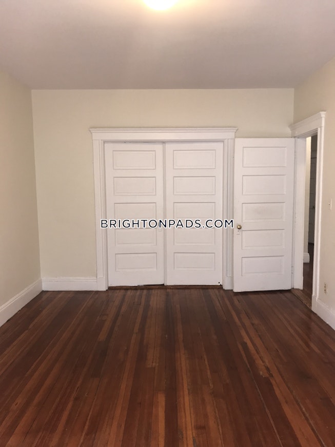 Boston - $2,625 /mo