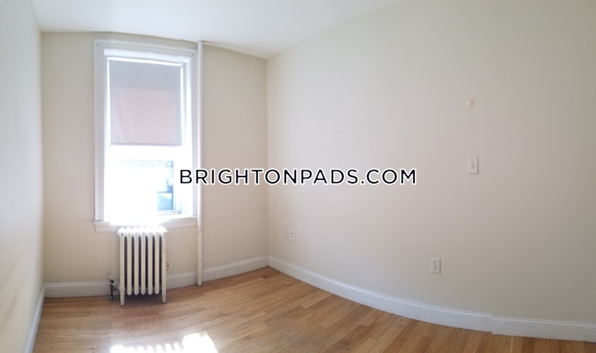 Boston - $2,250 /month