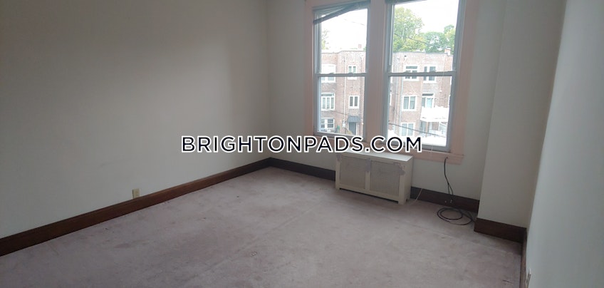 Boston - $2,000 /month