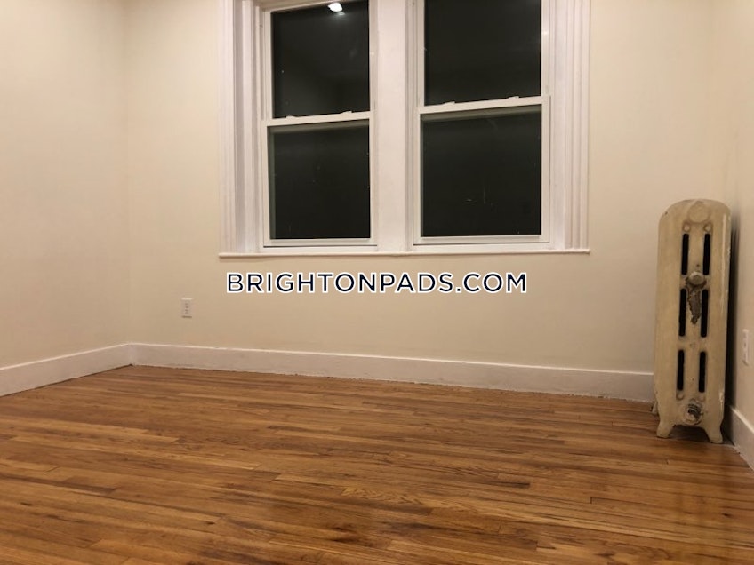 Boston - $3,000 /month