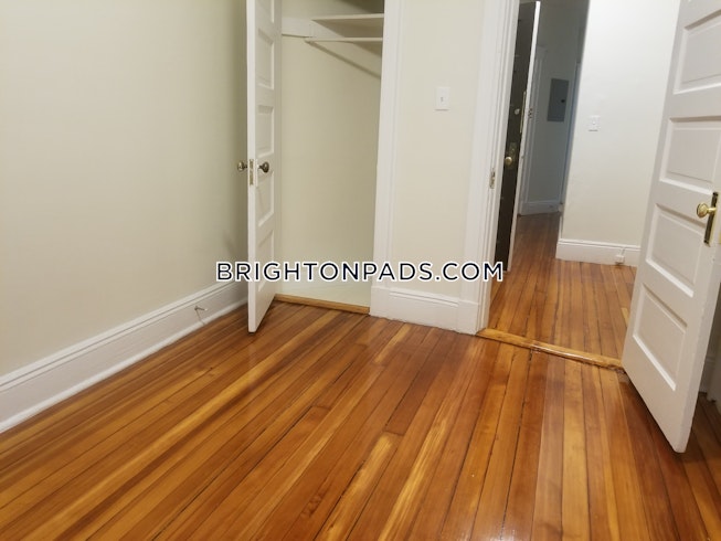 Boston - $2,625 /mo