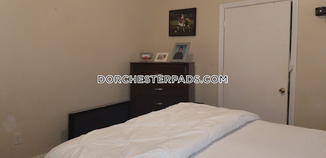 Boston - $2,350 /mo