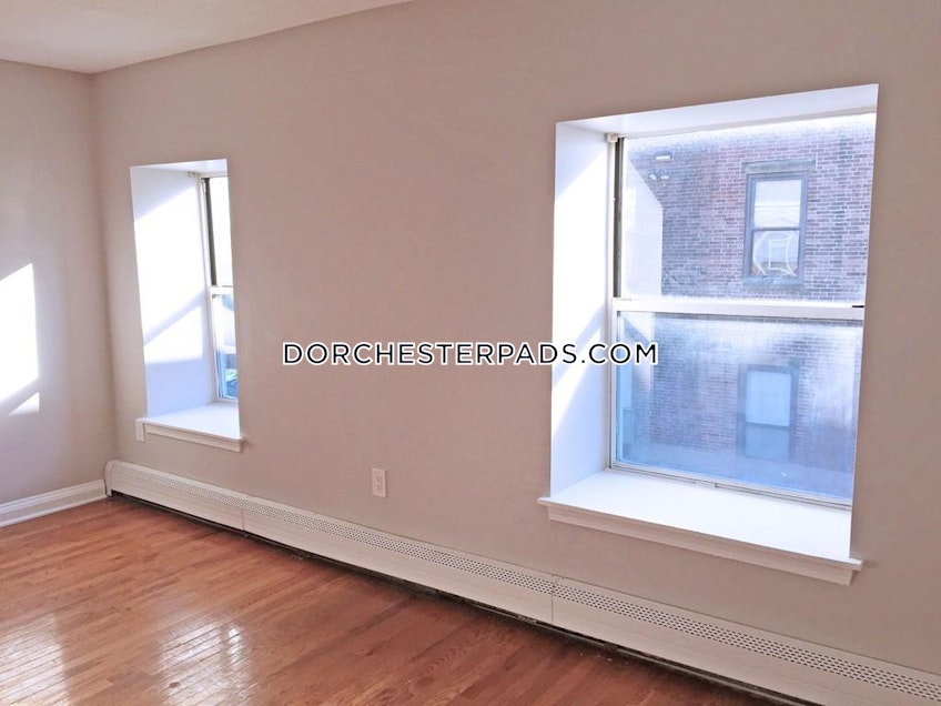 Boston - $3,500 /month