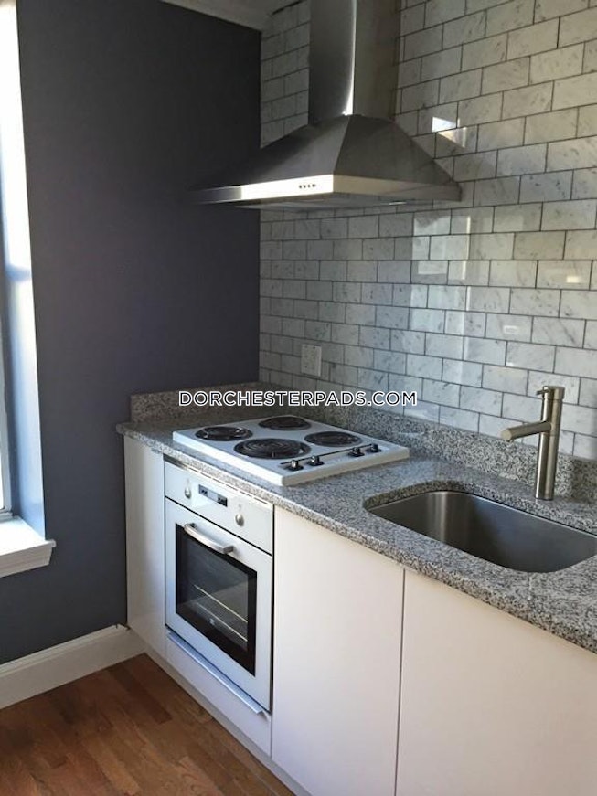 Boston - $3,500 /mo