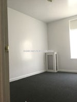 Boston - $2,600 /month