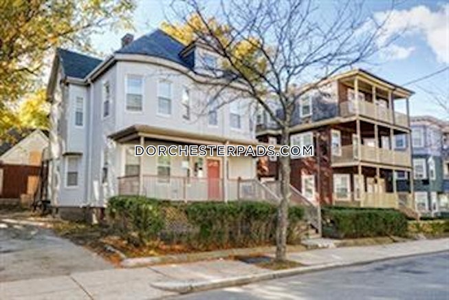 Boston - $6,800 /mo