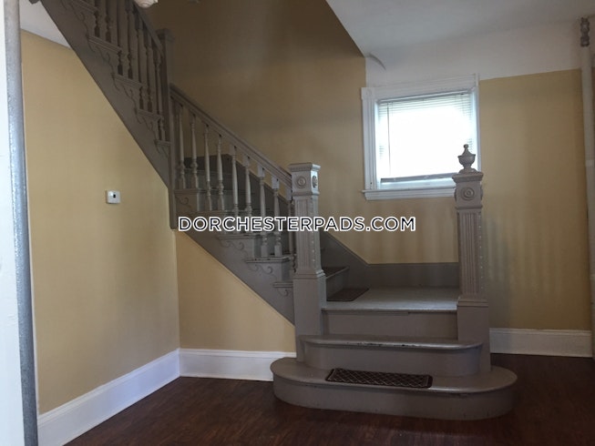 Boston - $6,800 /mo