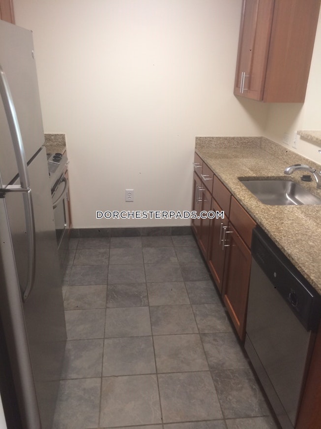 Boston - $4,809 /mo