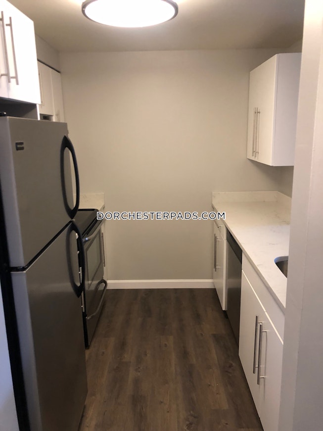 Boston - $4,153 /mo