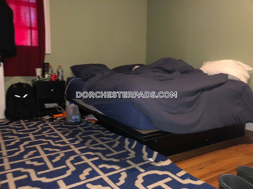 Boston - $3,200 /month