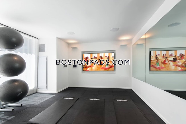 Boston - $6,166 /mo