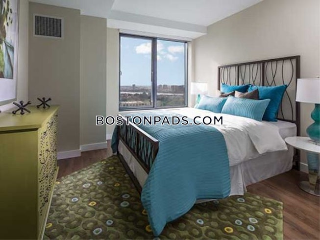 Boston - $3,560 /mo