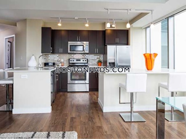 Boston - $3,259 /mo