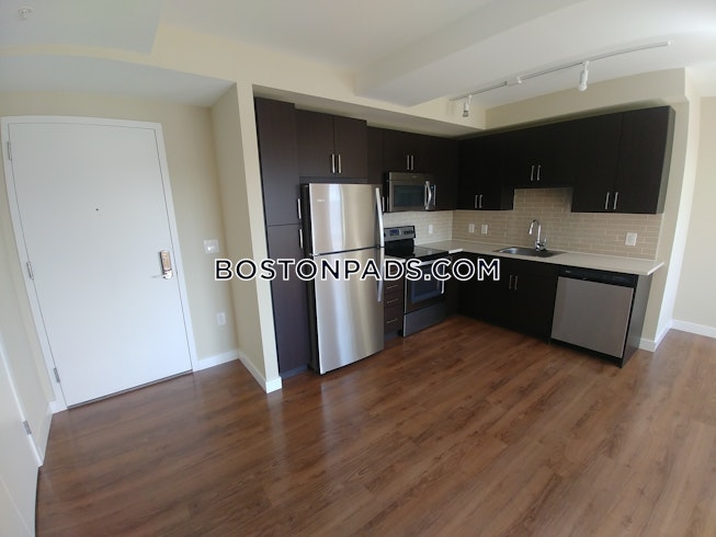 Boston - $3,259 /mo