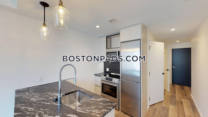 Boston - $8,270 /month