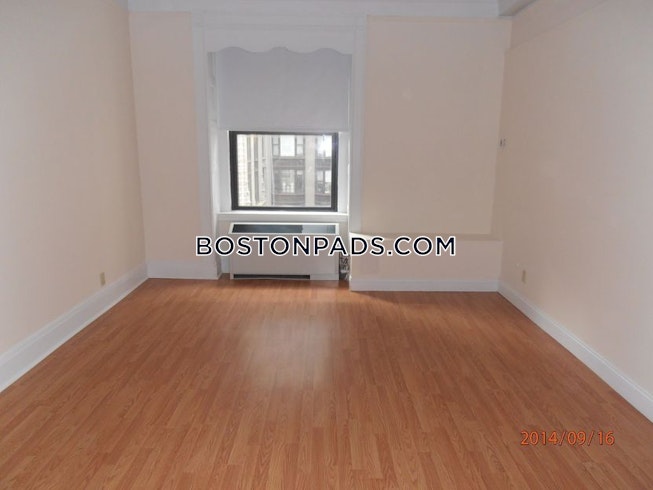 Boston - $2,425 /mo