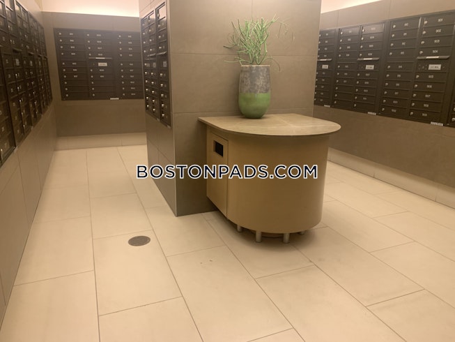 Boston - $4,269 /mo