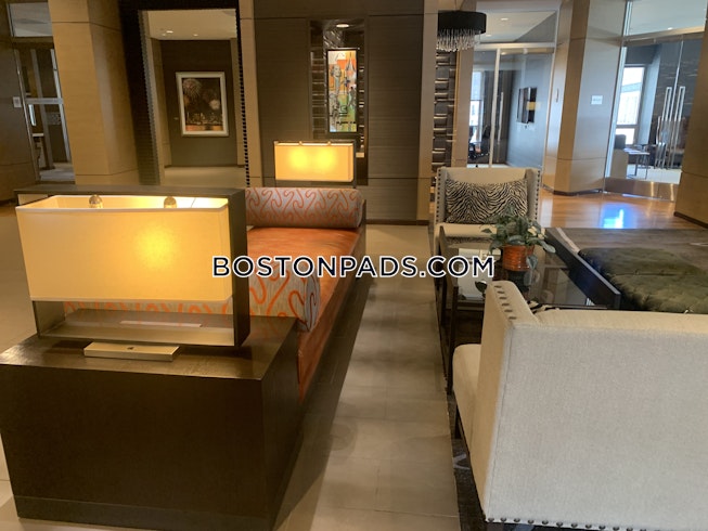 Boston - $3,575 /mo