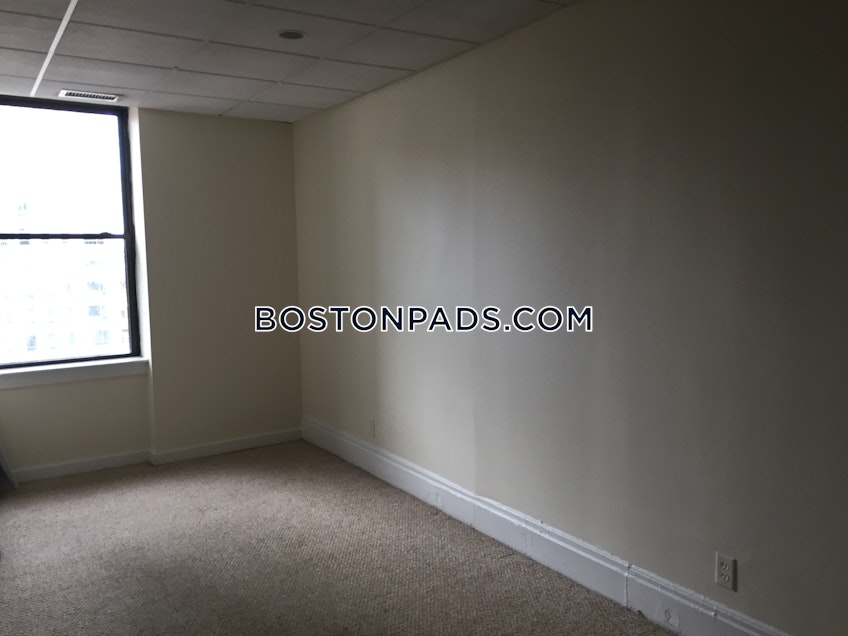 Boston - $3,200 /month