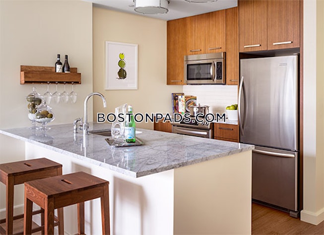 Boston - $4,895 /mo