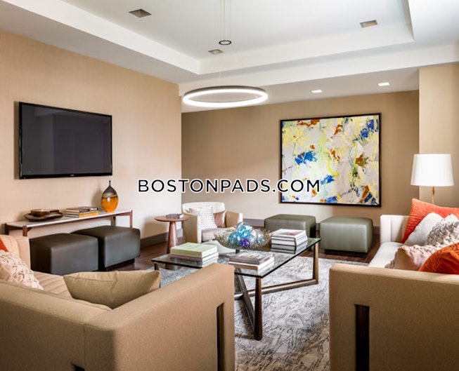 Boston - $4,895 /mo