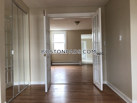 Bennington St. Boston photo 64