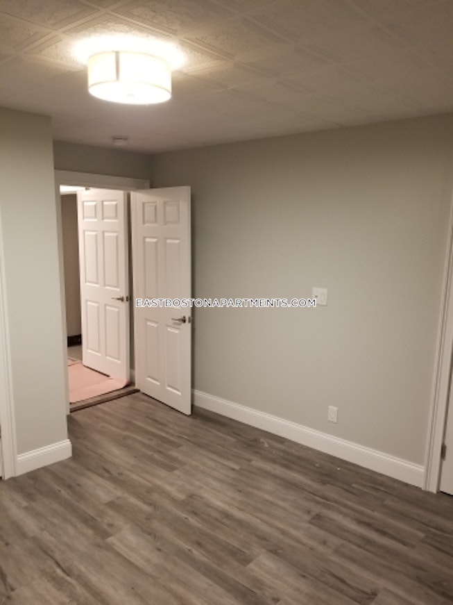 Boston - $2,900 /mo