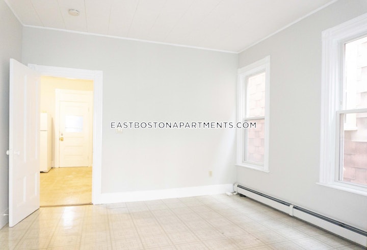 east-boston-apartment-for-rent-3-bedrooms-2-baths-boston-4250-4630264 