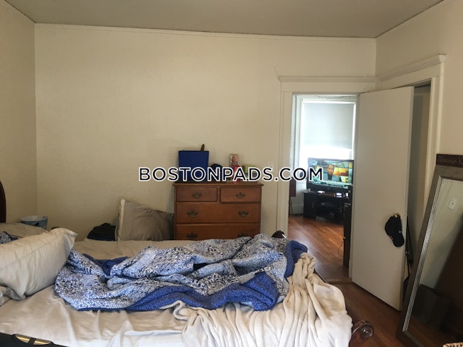 Boston - $2,845 /mo