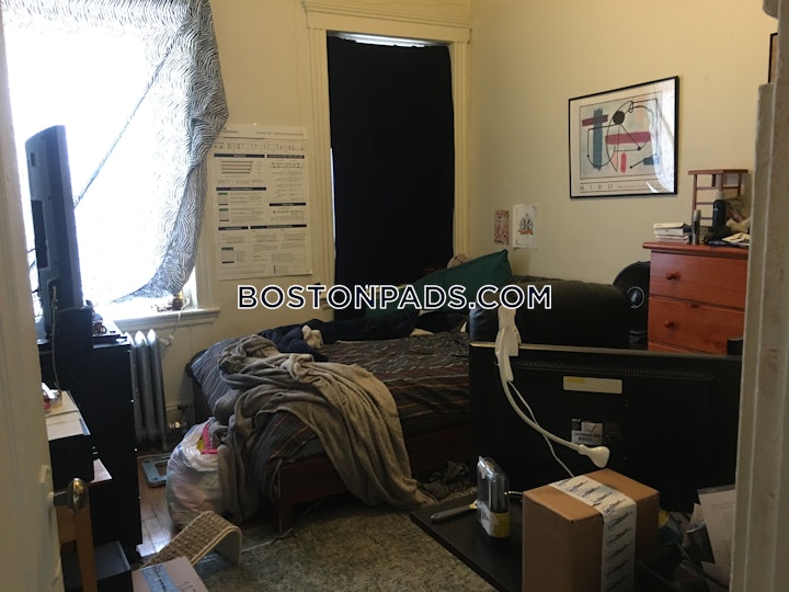 fenwaykenmore-apartment-for-rent-1-bedroom-1-bath-boston-3195-4557369 