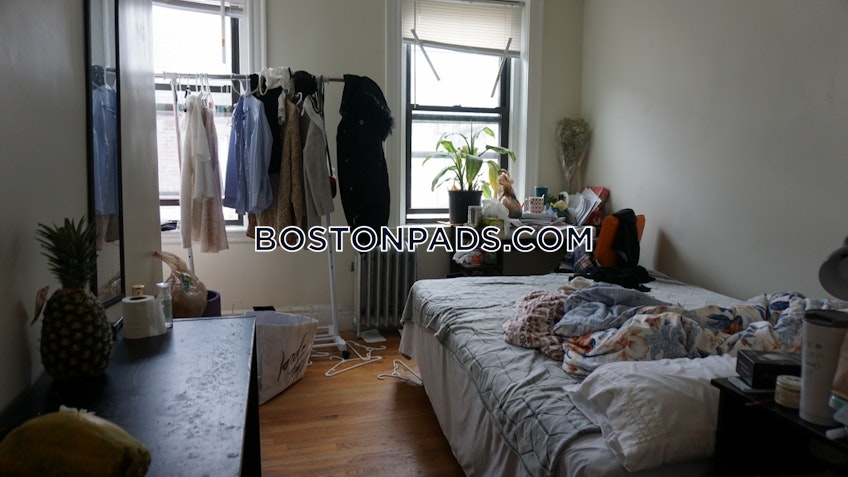 Boston - $3,600 /month