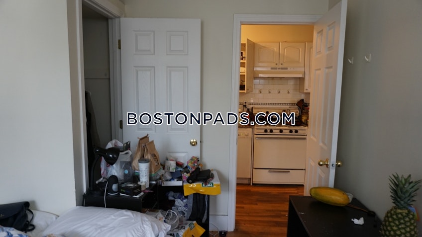 Boston - $3,600 /month