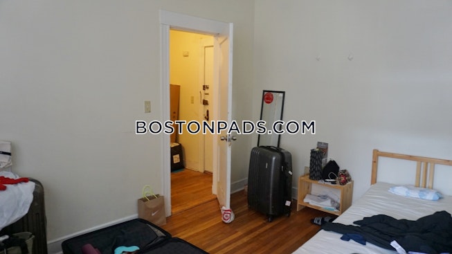 Boston - $3,450 /mo