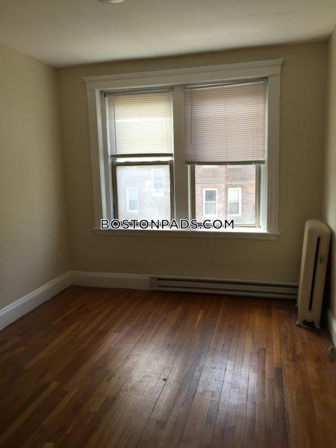 Boston - $3,350 /mo