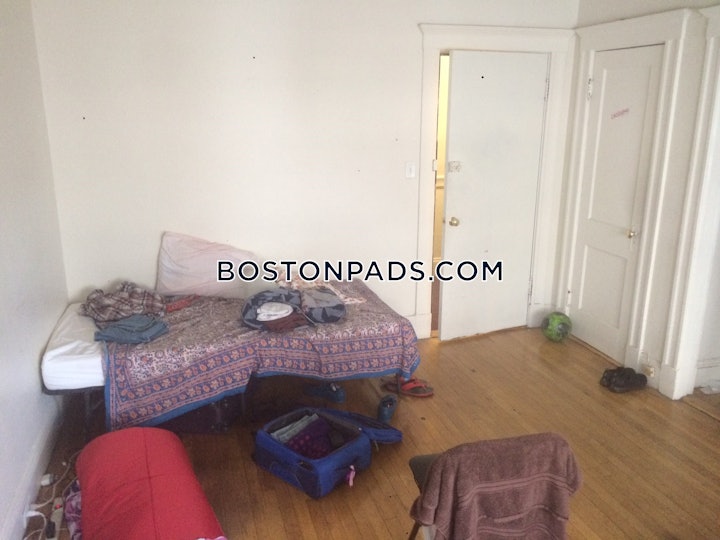 fenwaykenmore-apartment-for-rent-1-bedroom-1-bath-boston-2775-4599245 