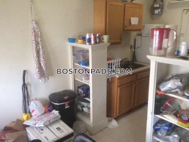 Boston - $2,775 /mo