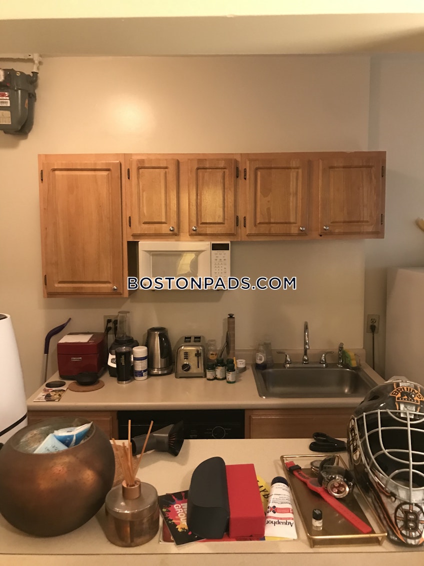 Boston - $2,200 /month