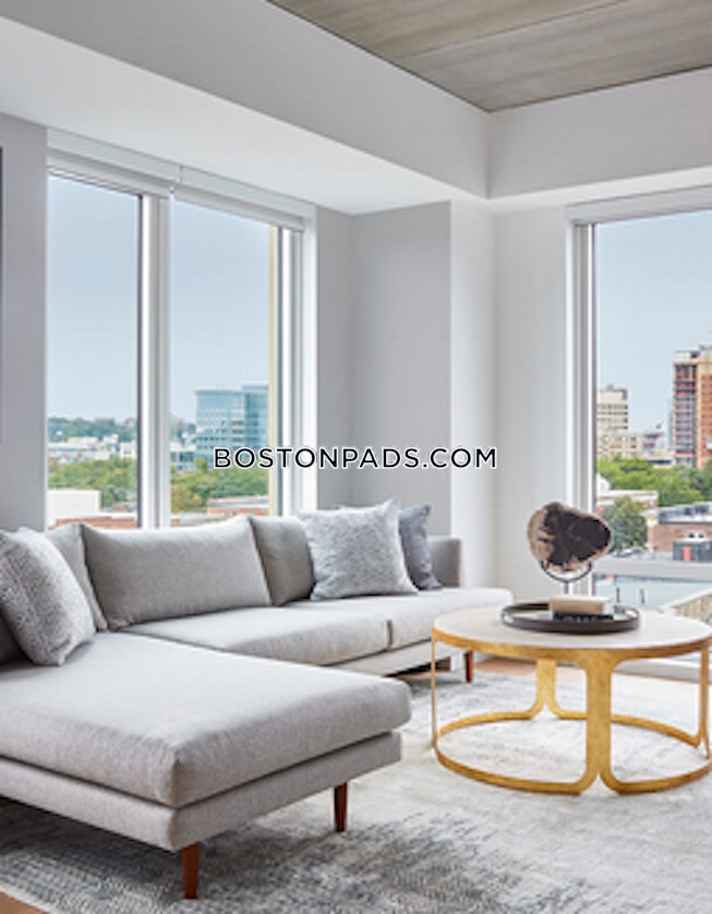 Boston - $4,275 /mo