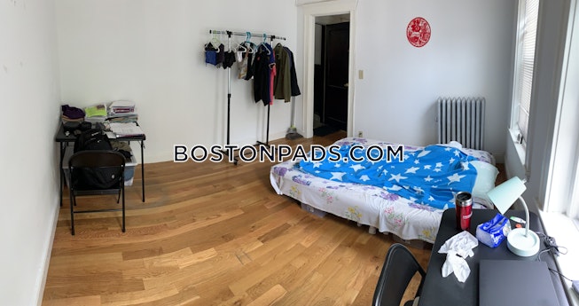 Boston - $2,000 /mo