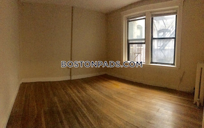 Boston - $2,550 /mo